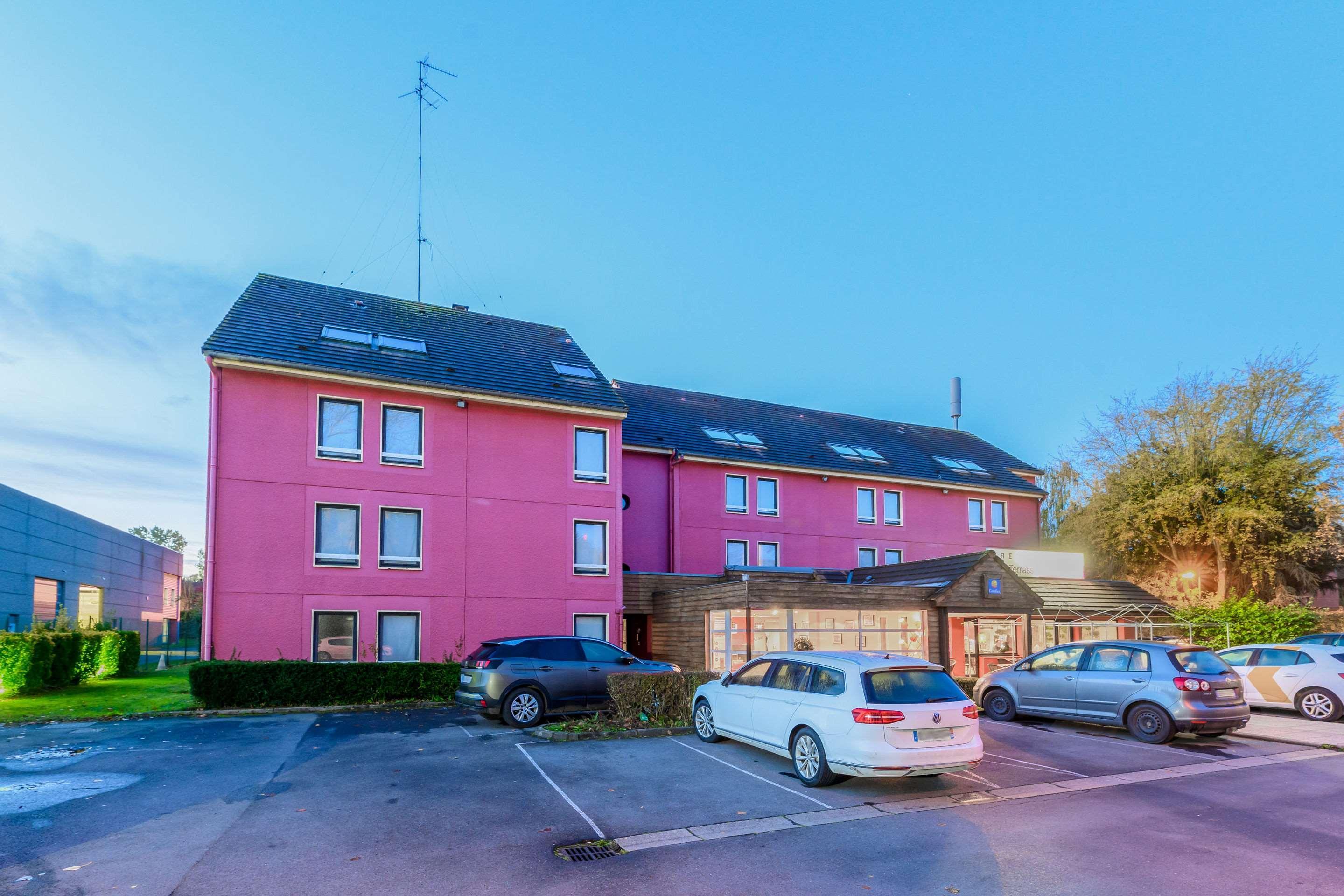 Kyriad Lille - Mons en Baroeul Eksteriør billede